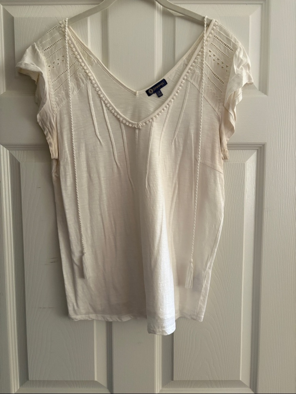 Democracy Cream Short Sleeve V-Neck Top